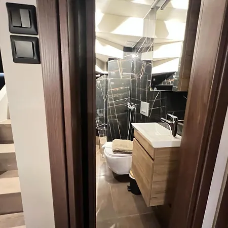 Apartment Cleopatra Center Luxury E2 Maisonette