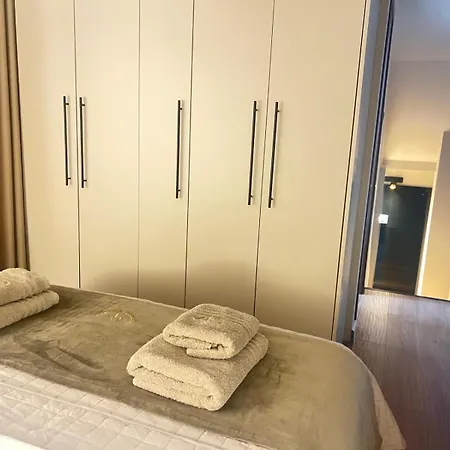 Cleopatra Center Luxury E2 Maisonette * Volos
